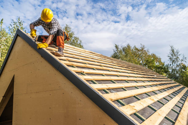 Best Emergency Roof Repair  in Forest Hills, MI